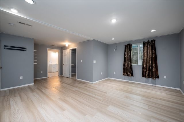 6420 Prairie Sage Drive SW, Cedar Rapids, IA 52404