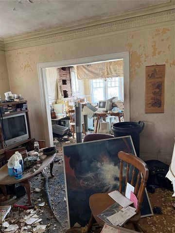 931 Ashland Street, Detroit, MI 48215