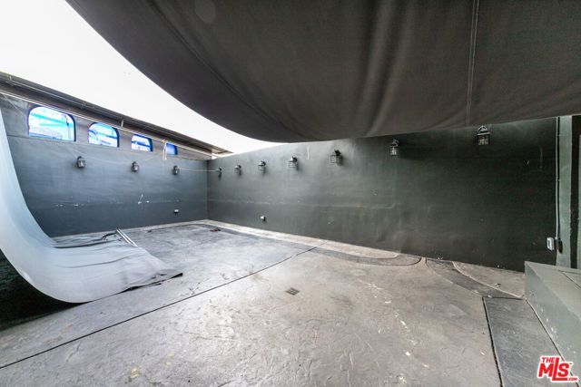 6340 Yucca Street, Los Angeles, CA 90028