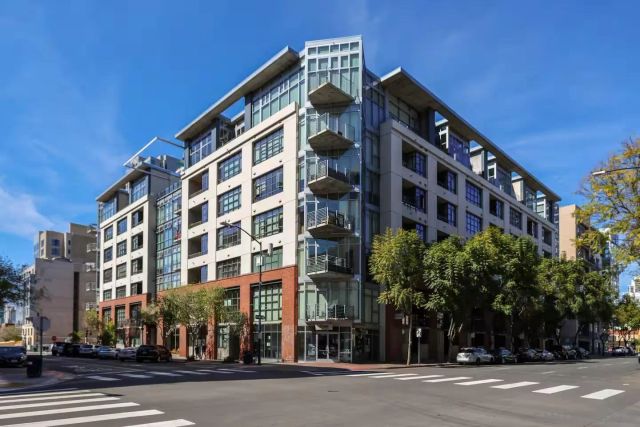 1050 Island Ave 105, San Diego, CA 92101
