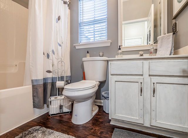 916 Saint Debbinshire Court, Duncan, SC 29334