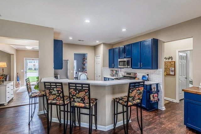 916 Saint Debbinshire Court, Duncan, SC 29334