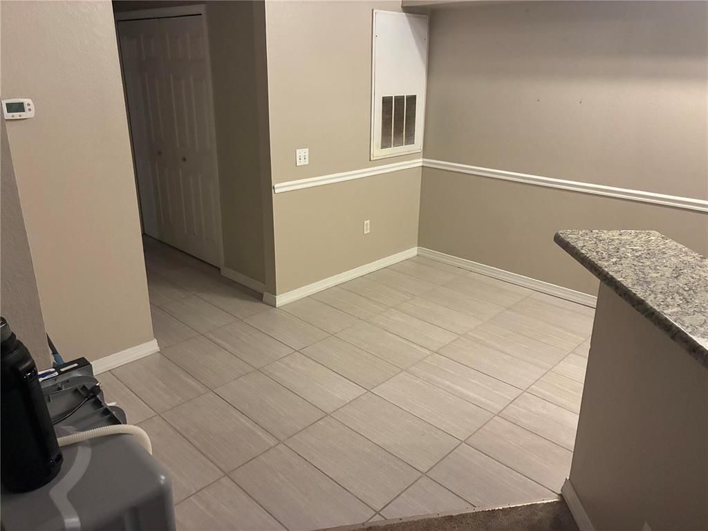 Image 10 of property listing at 3315 PARKCHESTER SQUARE BOULEVARD 206, Orlando, FL 32835
