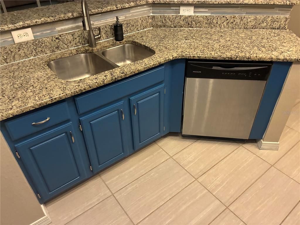 Image 9 of property listing at 3315 PARKCHESTER SQUARE BOULEVARD 206, Orlando, FL 32835
