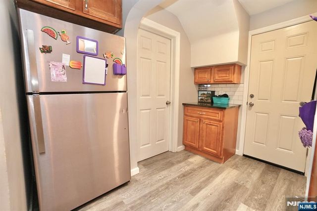 172-176 Delavan Avenue, Newark, NJ 07104