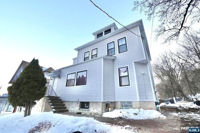 172-176 Delavan Avenue, Newark, NJ 07104