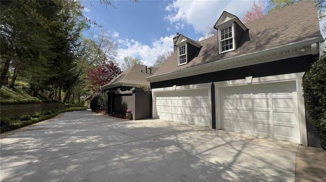 8 The Croft, Sandy Springs, GA 30342