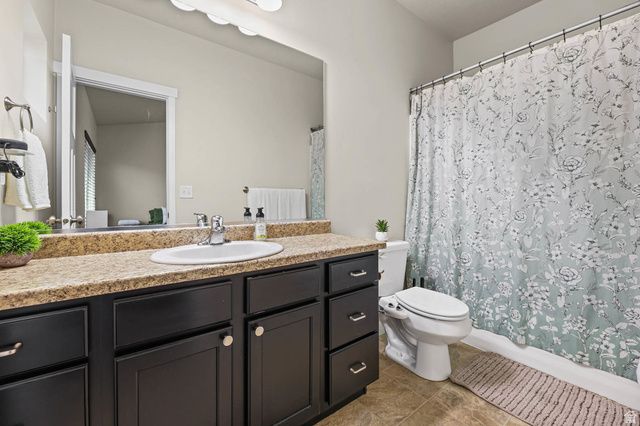 3689 W LILAC HEIGHTS DR, South Jordan, UT 84095