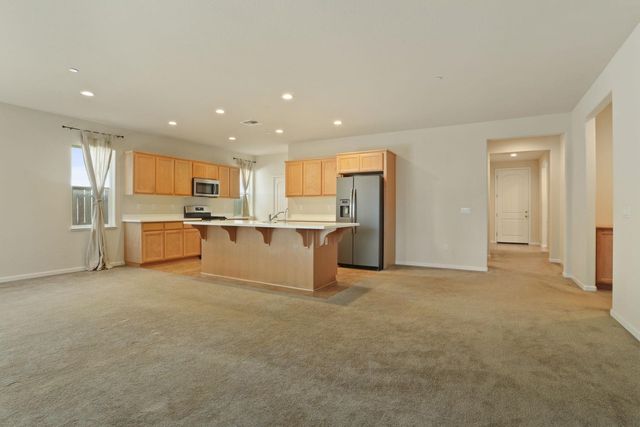 808 Fargo St, Stockton, CA 95204