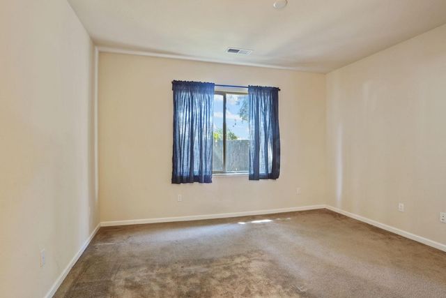 808 Fargo St, Stockton, CA 95204