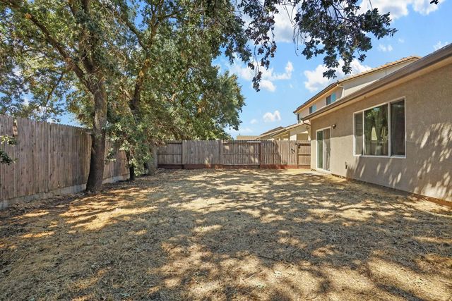 808 Fargo St, Stockton, CA 95204