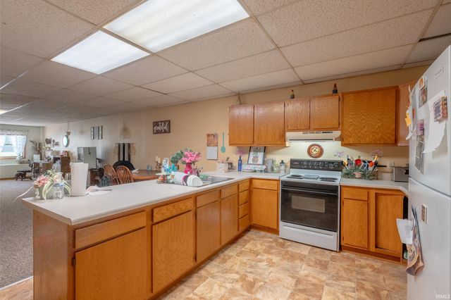 102 S Main Street, Claypool, IN 46510