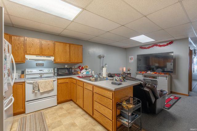 102 S Main Street, Claypool, IN 46510