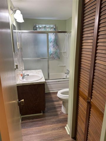 2844 Agnes Road, Lake Charles, LA 70605