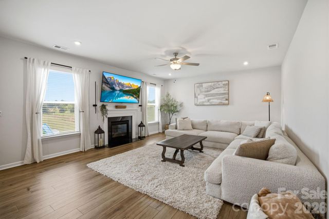 3239 Laurel Brook Drive, Denver, NC 28037