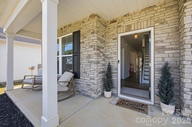 3239 Laurel Brook Drive, Denver, NC 28037