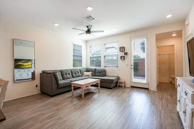 20064 Red Rock, Riverside, CA 92507