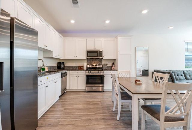 20064 Red Rock, Riverside, CA 92507