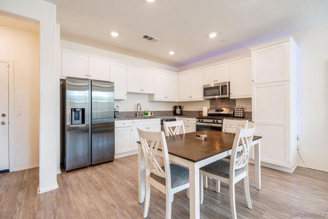 20064 Red Rock, Riverside, CA 92507