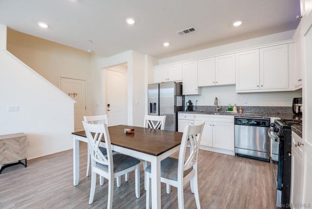 20064 Red Rock, Riverside, CA 92507