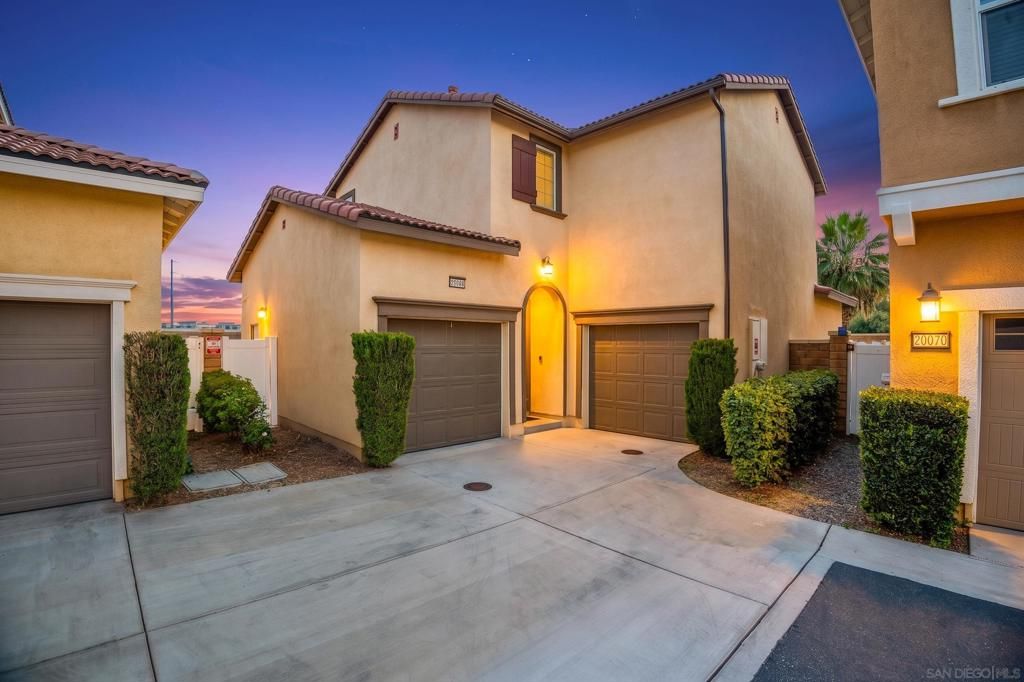 20064 Red Rock, Riverside, CA 92507