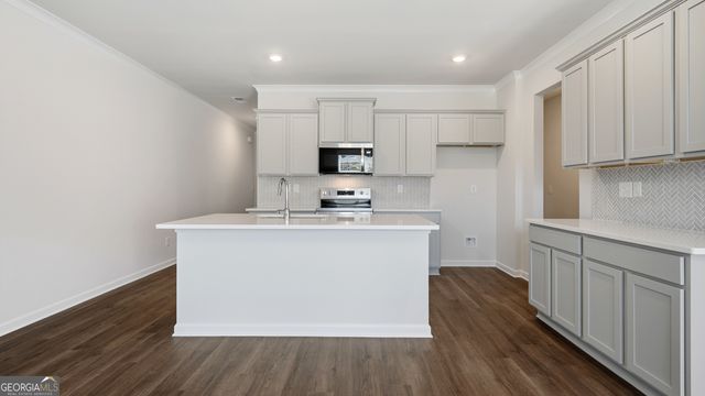 370 Silver Moon Drive, Loganville, GA 30052