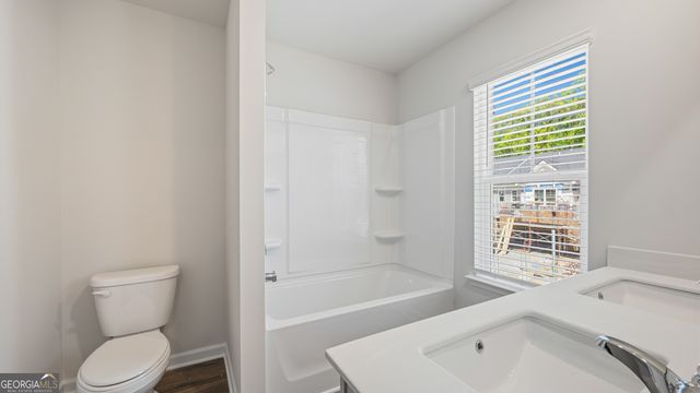 370 Silver Moon Drive, Loganville, GA 30052