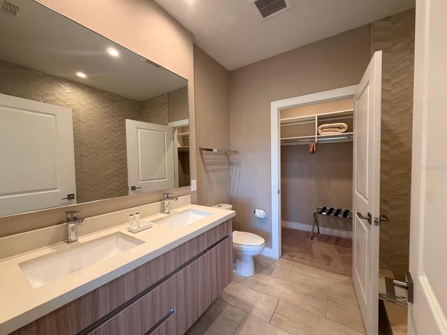 7464 BROOKLYN DRIVE, Kissimmee, FL 34747