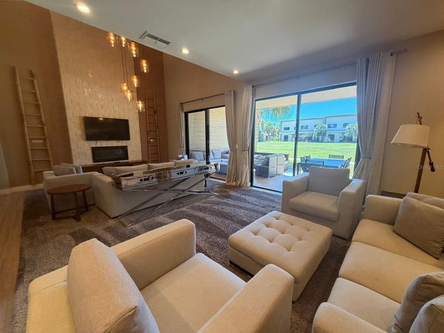 7464 BROOKLYN DRIVE, Kissimmee, FL 34747