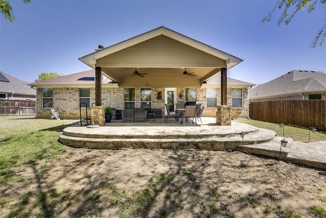 2712 Ferncrest Trail, Mansfield, TX 76063