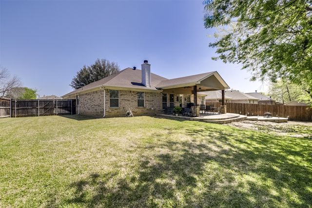 2712 Ferncrest Trail, Mansfield, TX 76063