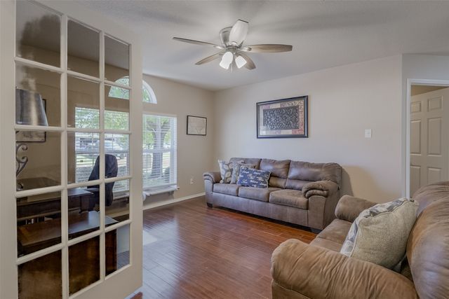 2712 Ferncrest Trail, Mansfield, TX 76063