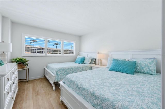 555 THE ESPLANADE N 205, Venice, FL 34285