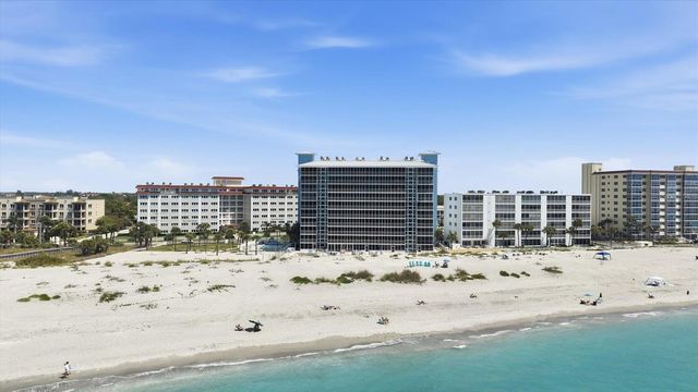 555 THE ESPLANADE N 205, Venice, FL 34285