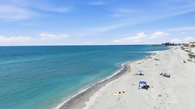 555 THE ESPLANADE N 205, Venice, FL 34285