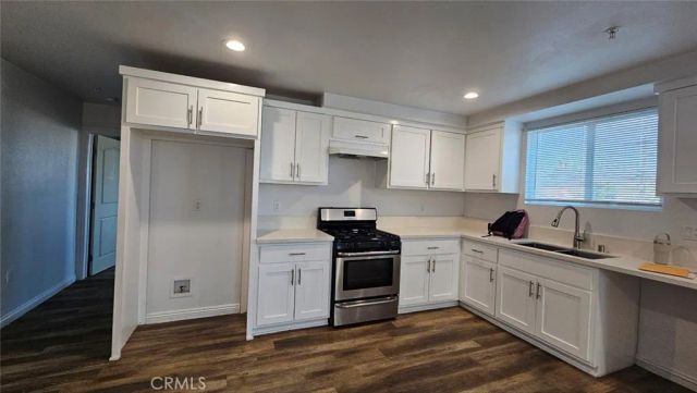 213 W 43rd, Los Angeles, CA 90037