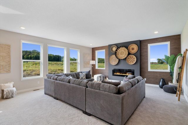 3189 SW Winfield Way, Prior Lake, MN 55372