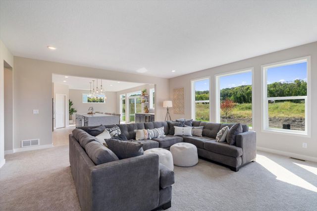 3189 SW Winfield Way, Prior Lake, MN 55372