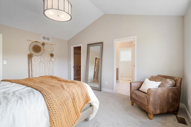 3189 SW Winfield Way, Prior Lake, MN 55372