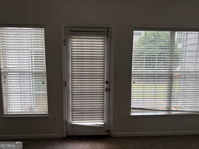 2502 Walden Lake Drive, Decatur, GA 30035