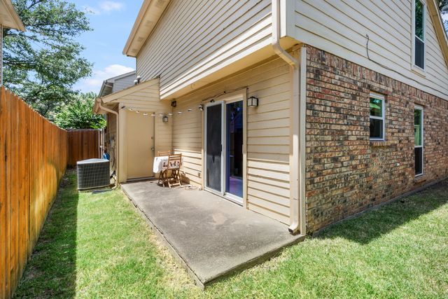 2960 Harbinger Lane, Dallas, TX 75287