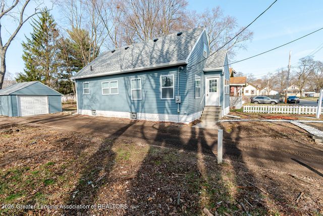 1418 Keeney Court, Lansing, MI 48915