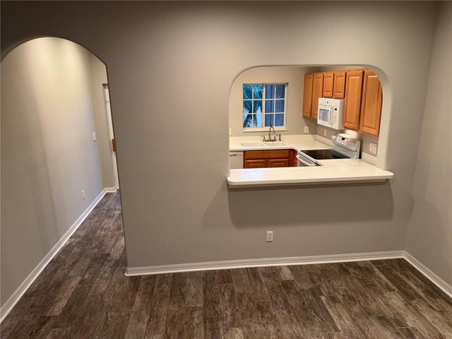 280 CAPE HARBOUR LOOP 106, Bradenton, FL 34212