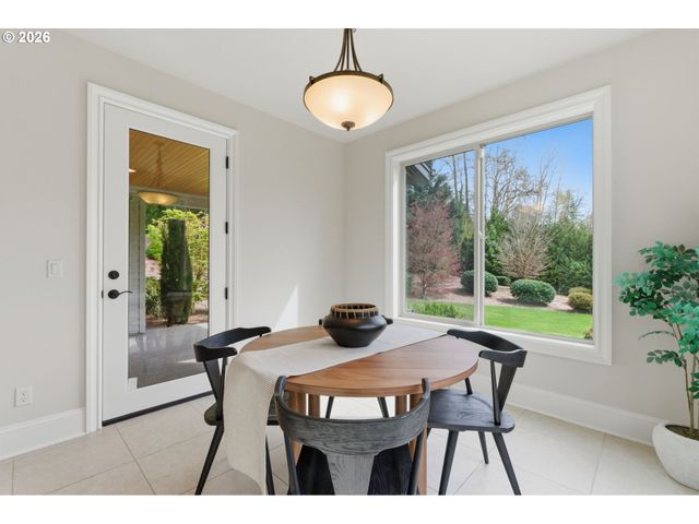 11631 S NORTHGATE Ave, Portland, OR 97219