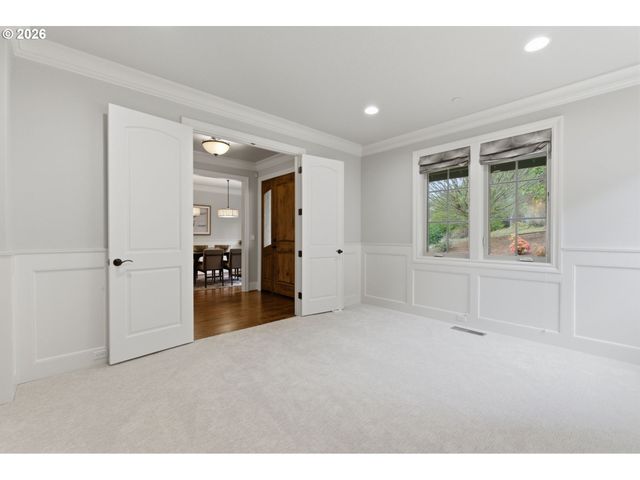 11631 S NORTHGATE Ave, Portland, OR 97219