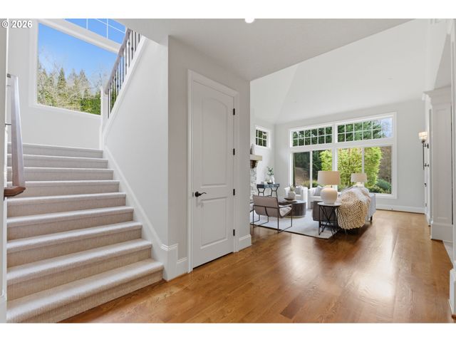 11631 S NORTHGATE Ave, Portland, OR 97219