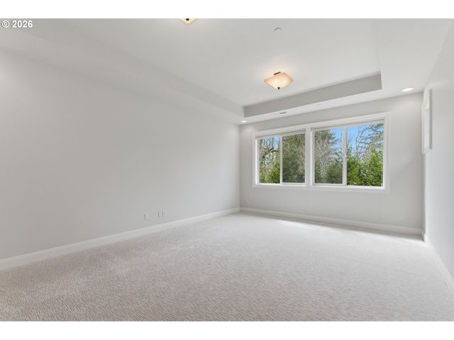 11631 S NORTHGATE Ave, Portland, OR 97219