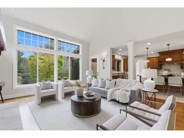 11631 S NORTHGATE Ave, Portland, OR 97219