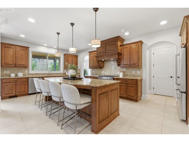 11631 S NORTHGATE Ave, Portland, OR 97219