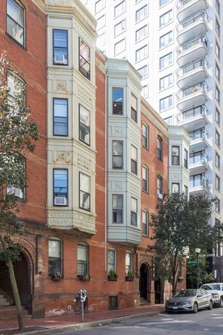 15 Garrison St #1, Boston, MA 02116